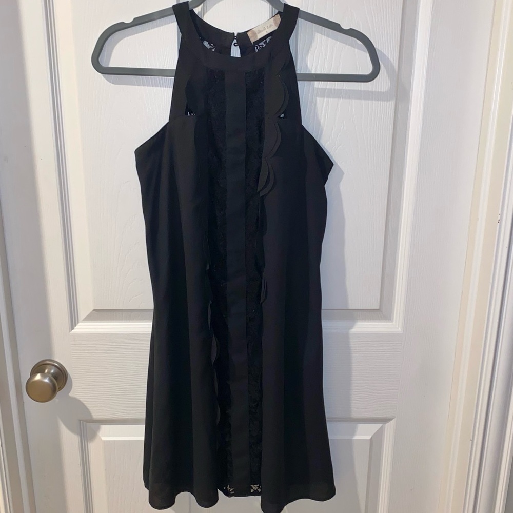 Black Lace and Scallop Altar’d State Dress